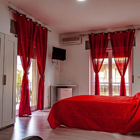 Bed End Breakfast Mediterraneo Scalea Exteriör bild