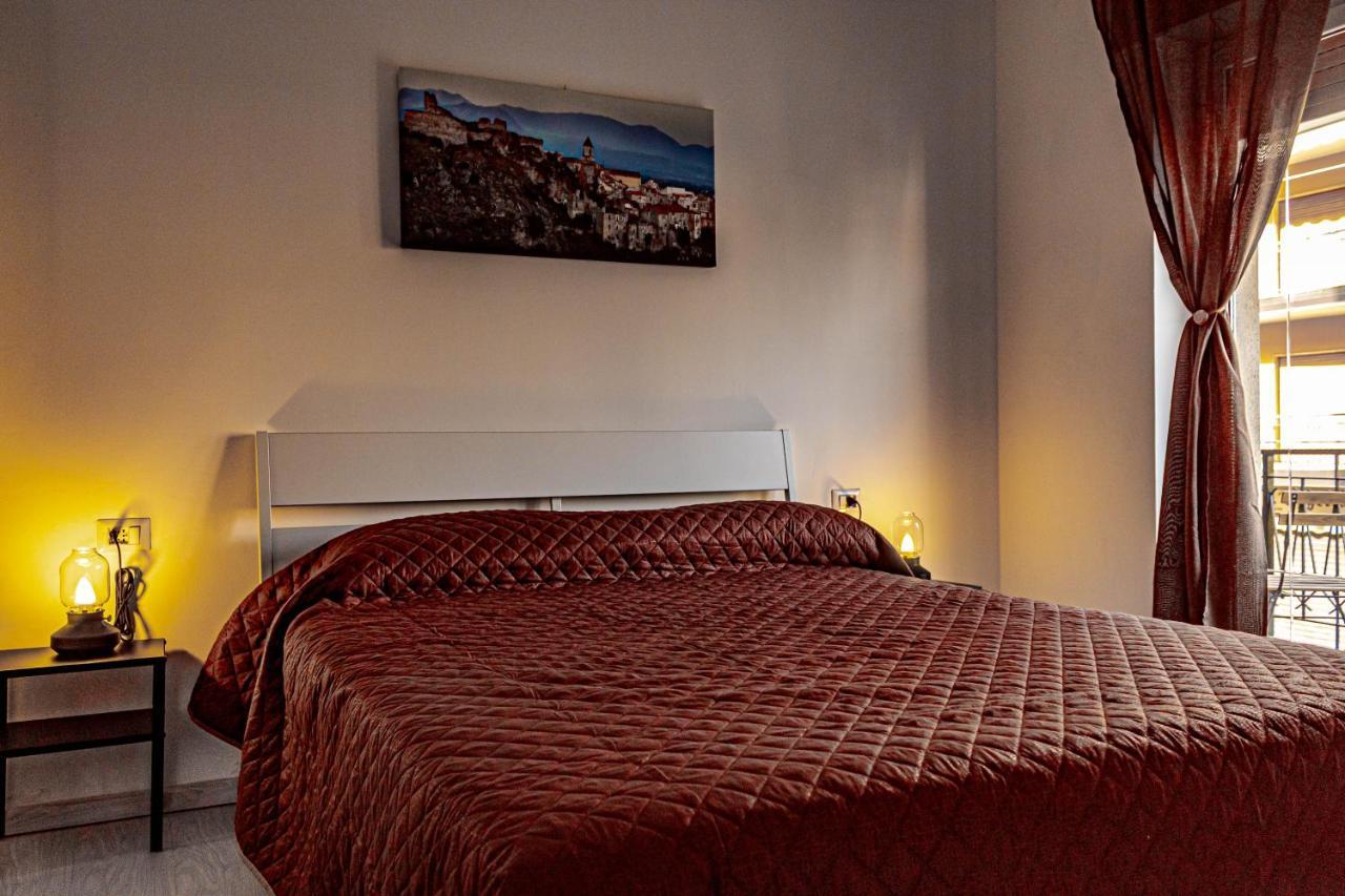 Bed End Breakfast Mediterraneo Scalea Exteriör bild