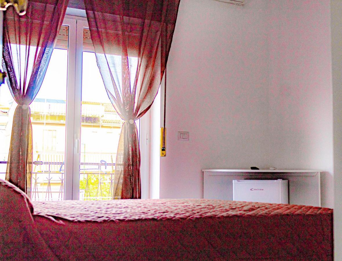 Bed End Breakfast Mediterraneo Scalea Exteriör bild
