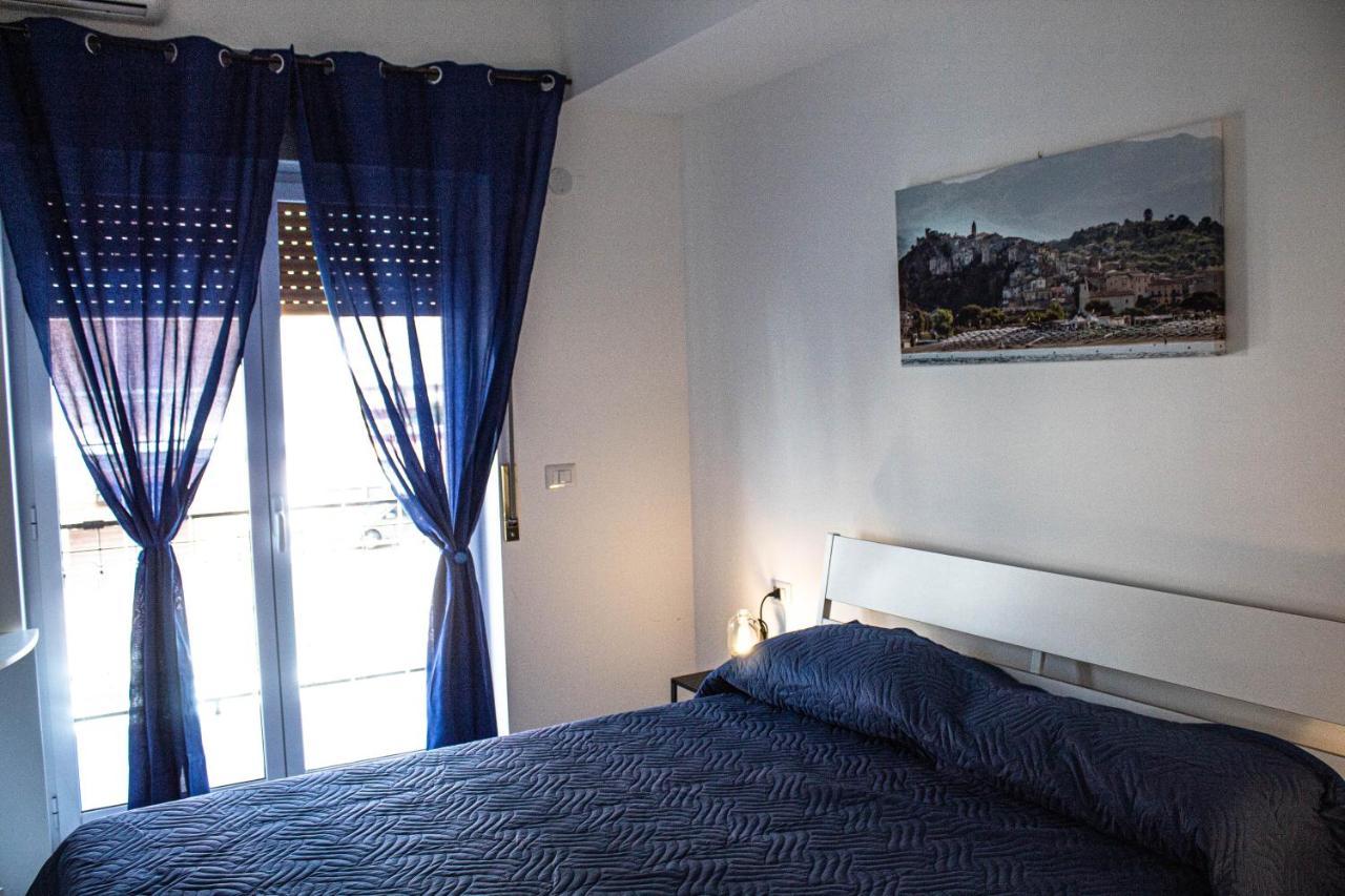 Bed End Breakfast Mediterraneo Scalea Exteriör bild