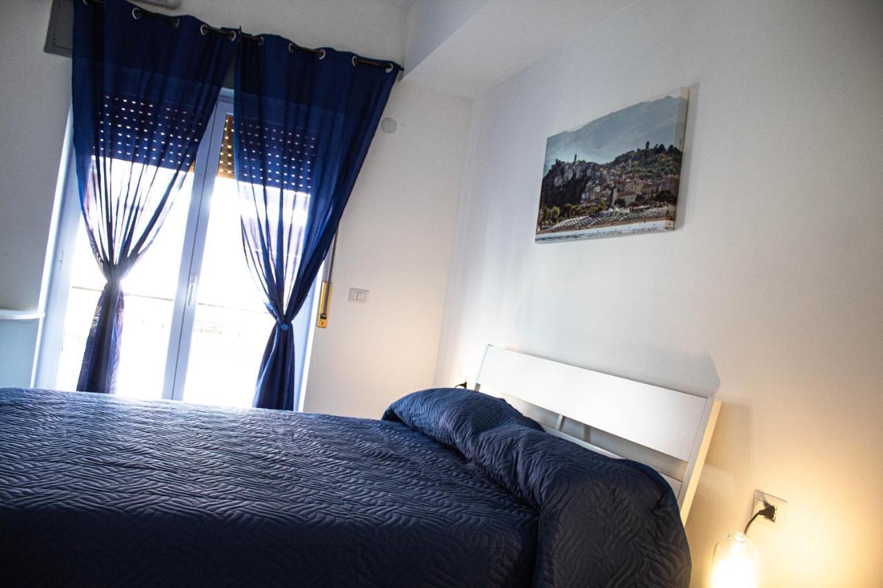 Bed End Breakfast Mediterraneo Scalea Exteriör bild