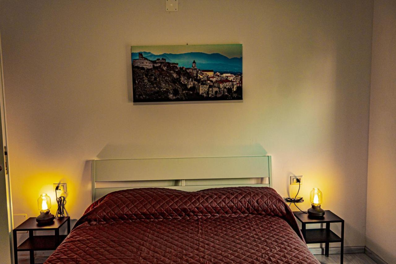 Bed End Breakfast Mediterraneo Scalea Exteriör bild
